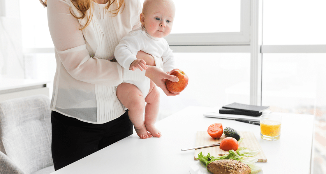 quels aliments solides donner à un bébé d'un an